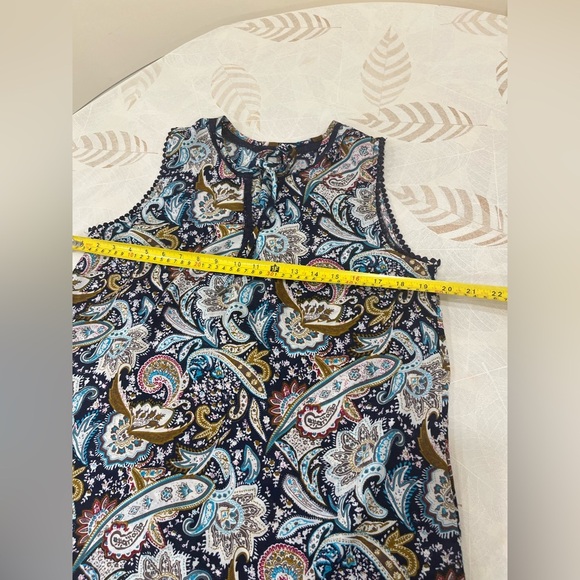 Womens  Tops Sleeveless Summer Blouses - Picture 5 of 6